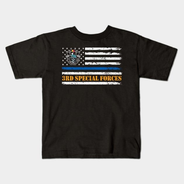 US Army 3rd Special Forces Group USA Flag De Oppresso Liber SFG - Gift for Veterans Day 4th of July or Patriotic Memorial Day Kids T-Shirt by Oscar N Sims